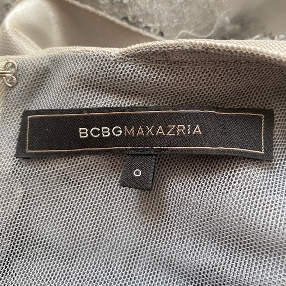 BCBG VIVICA SILVER COMBO TIERED SEQUIN TULLE DRESS - Picture 7 of 7